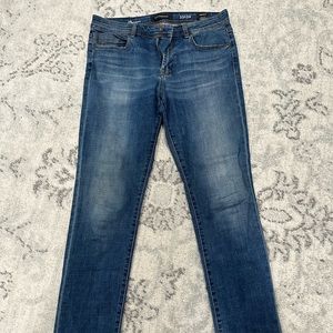 Liverpool Slim Straight Jeans